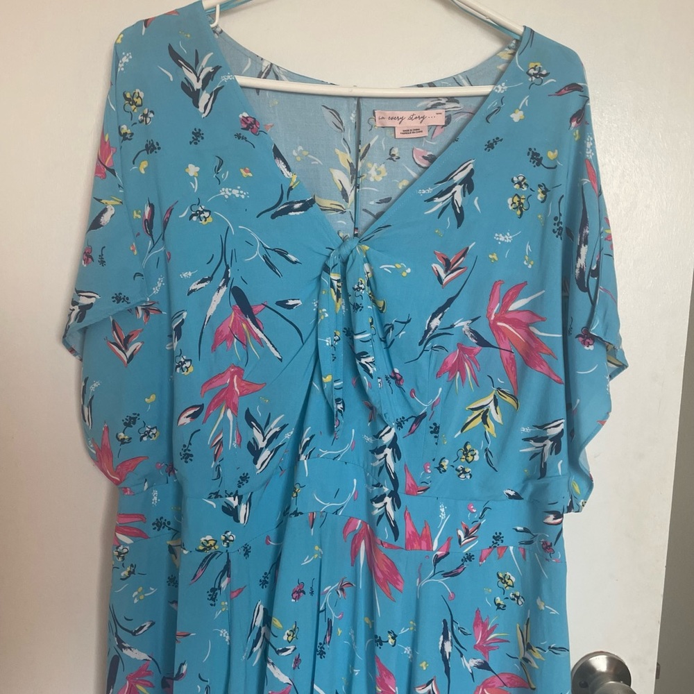 In Every Story Floral A-Line Tie Front Dress - Size 2X - Picture 4 of 13